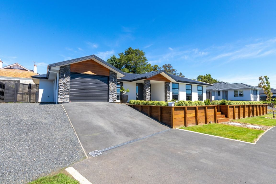 SOLD - 61 Owhiro Avenue, Mosgiel 9024