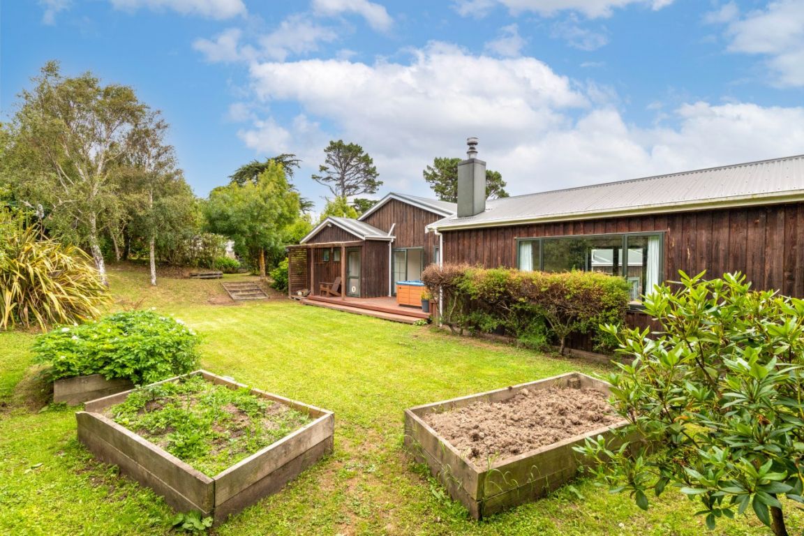 SOLD 28 Oxley Crescent, Broad Bay, Dunedin 9014